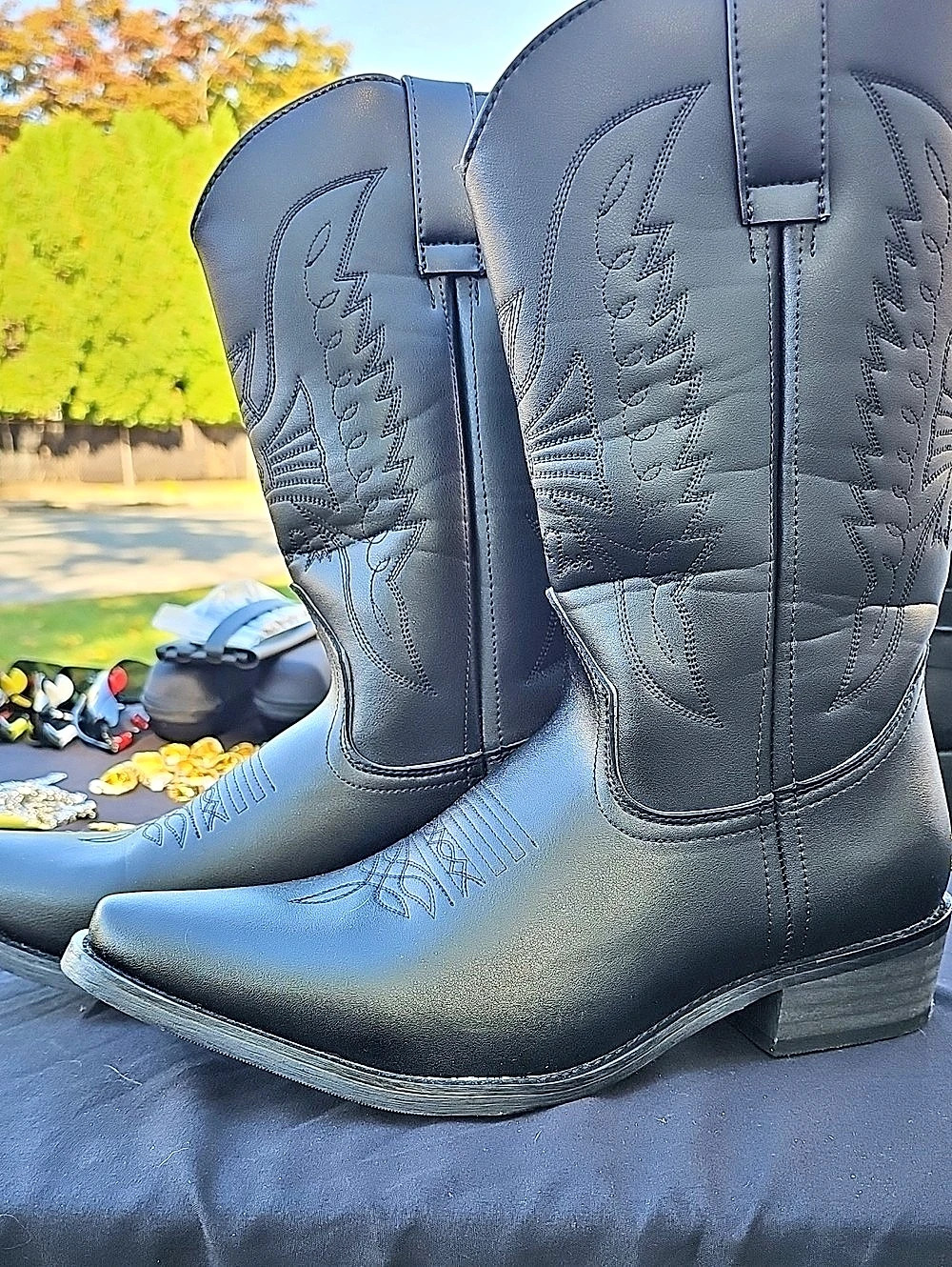 Women's Black Western Heeled Boots Like New